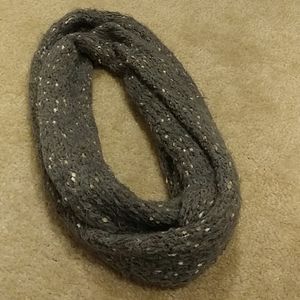 Cuddle duds infinity scarf